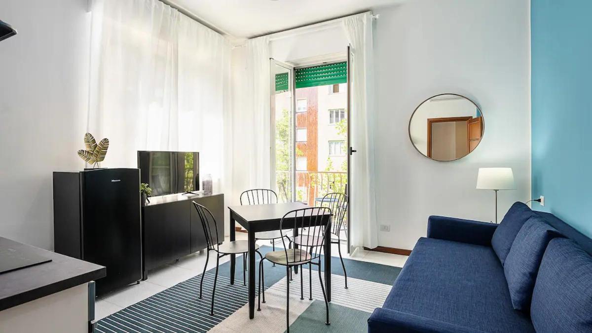 Ferienwohnung Blue City Paradise - Renovated Apt In Center Mailand Exterior foto